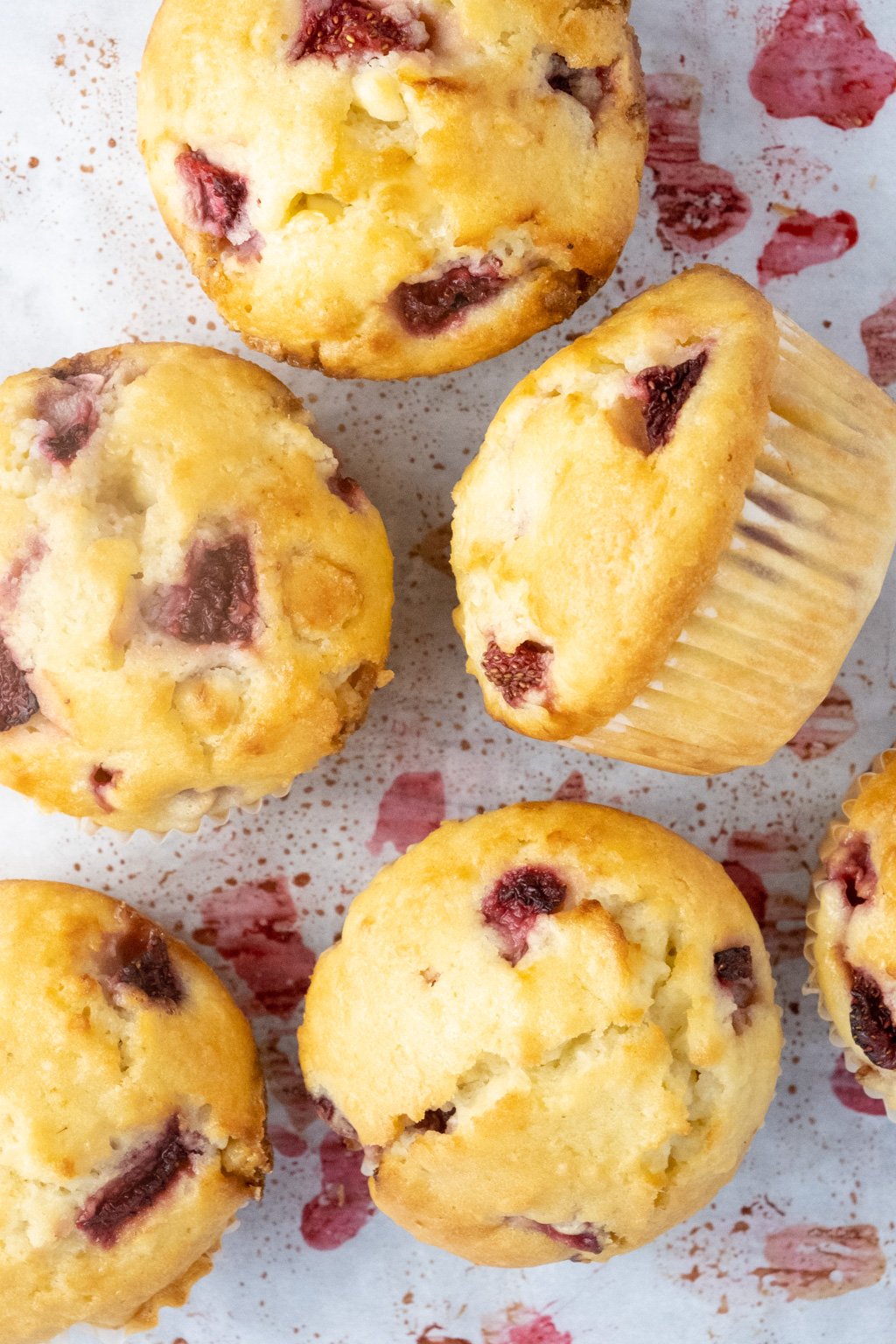 strawberry coconut muffins