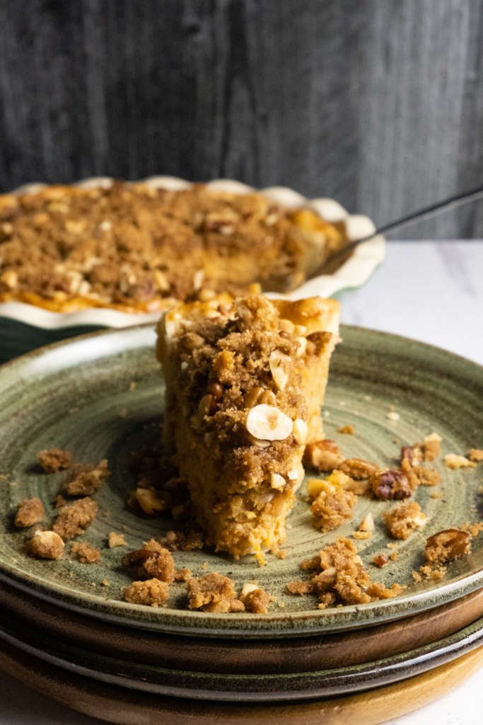 sweet potato pie with gingerbread nut crumble