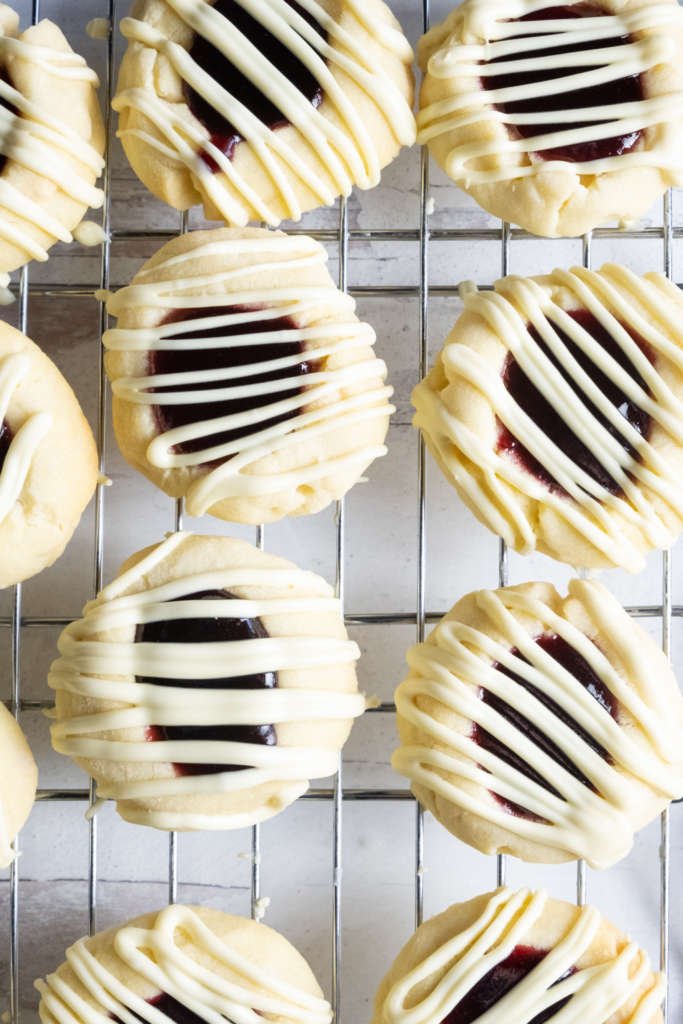 white chocolate raspberry thumbprint cookies